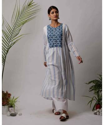 Aiko Cotton Kurta and Pant Set two 4