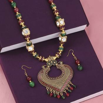 Exclucive Traditional Necklace Set Multi Colour Pear Set For Women Girls 2