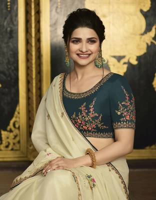 Cream Embroidered Silk Blend Saree 3