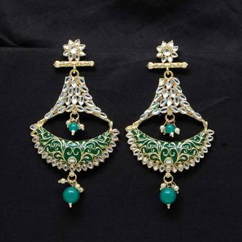 Green Danglers Drops 1