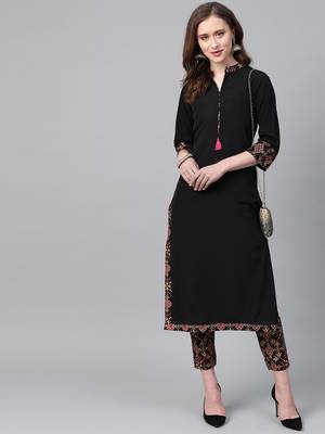 Women's black Solid Straight Crepe Kurta 3