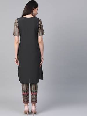 Women's black Khadi Print Straight Crepe Kurta With Pant 2