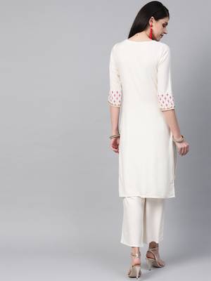 Women's cream Foil Print Flared Rayon Kurta With Palazzo 2
