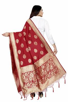 Classy Red Woven Banarasi Silk Dupatta For Women 3
