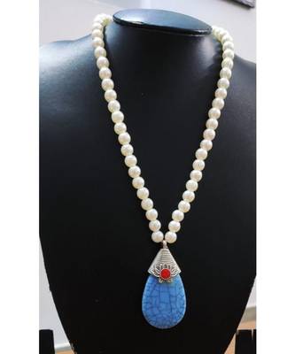 Sky Blue Agate Necklace 1