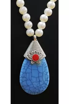 Sky Blue Agate Necklace