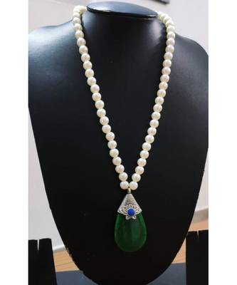 Green Agate Necklace 1