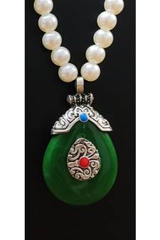 Green Agate Necklace