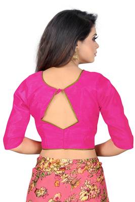 Pink printed georgette saree with blouse 5