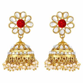 Traditional Kundan Pearl Choker Jewellery Set For Women 5