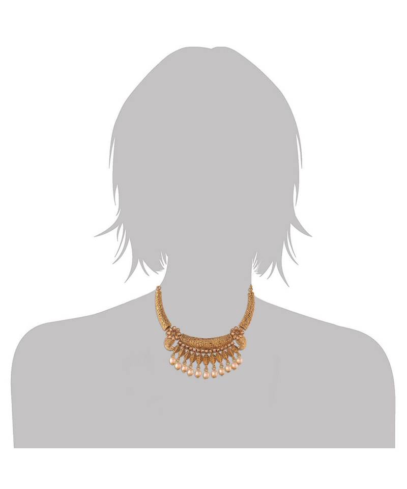 Traditional Gold Plated Stone Studded Pearl Choker Jewellery Set Earring With Maang Tikka For Women