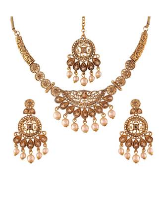 Traditional Gold Plated Stone Studded Pearl Choker Jewellery Set Earring With Maang Tikka For Women 1