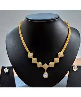 White Diamond Necklace Set 1