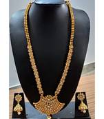Georgeous Gold Plated Kundans Necklace  Set