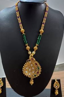 Ruby And Embroled, Kundans Gold Plated Necklace Set