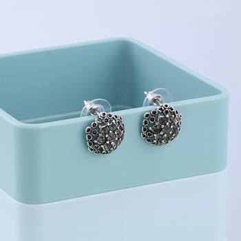 Charm Party Wear Stud Earring For Women Girl 2