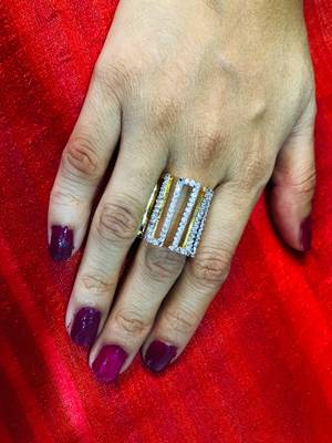 Gold diamond rings 1