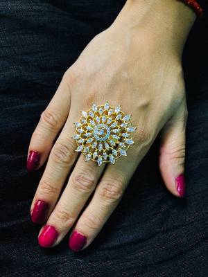 Gold diamond rings 1