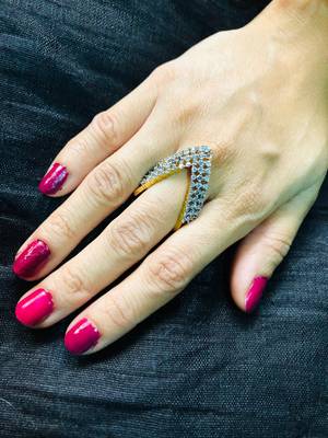 Gold diamond rings 1
