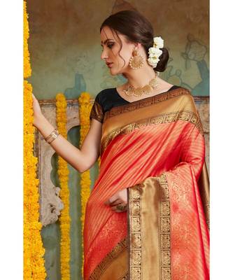 Red black woven Banarasi Kataan saree with blouse 3