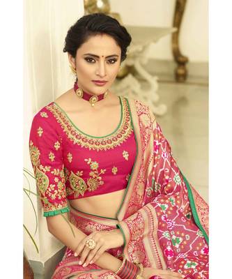 Mauve pink designer banarasi Patola fusion saree with embroidered silk blouse 2