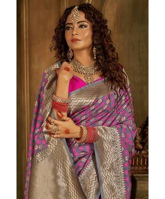 Slivery grey zari work banarasi saree with blouse 2