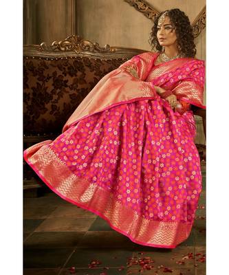 Fuchsia pink zari work banarasi saree with blouse 2