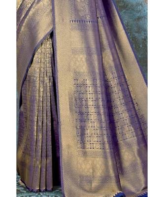 Navy blue woven kanjivaram saree with blouse 3