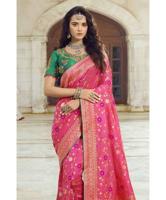 Pastel pink woven designer banarasi saree with embroidered silk blouse 2