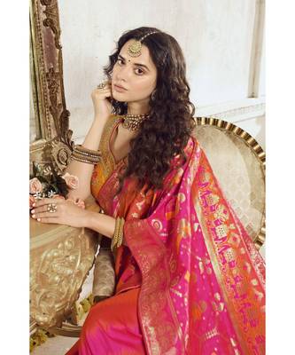 Orange pink shaded woven designer banarasi saree with embroidered silk blouse 2