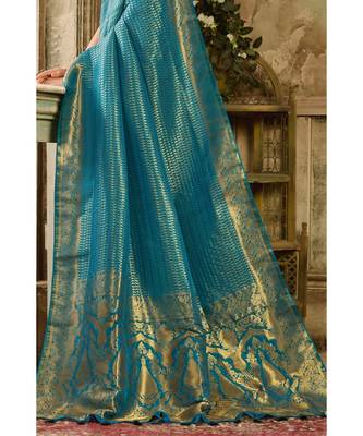 Deep blue woven kanjivaram saree with blouse 2