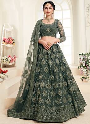 Dark Emerald Designer Wedding Wear Embroidery Lehenga 1