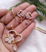 Gold Diamond Necklaces