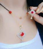 Gold Diamond Necklaces