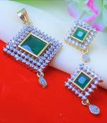 Gold Diamond Necklaces