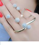 Gold Diamond Necklaces