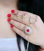 Gold Diamond Necklaces