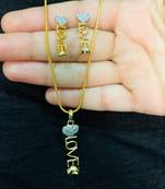 Gold diamond necklaces