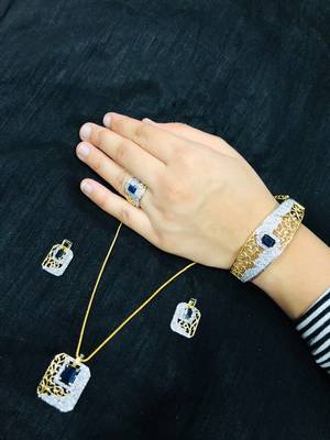 Gold diamond necklaces 1