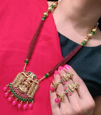 Gold diamond necklaces 1