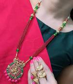 Gold diamond necklaces