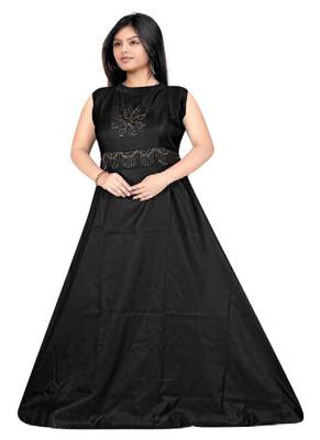 Black Diamond Work Tafeta Satin With Inner Full Stiched Anarkali Gown 2
