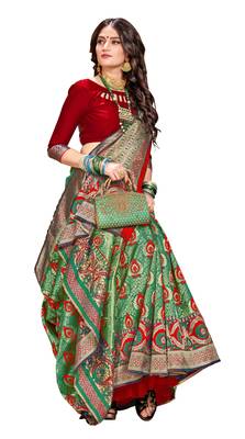Green plain banarasi silk saree with blouse 4