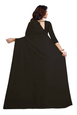 Black plain georgette saree with blouse 3