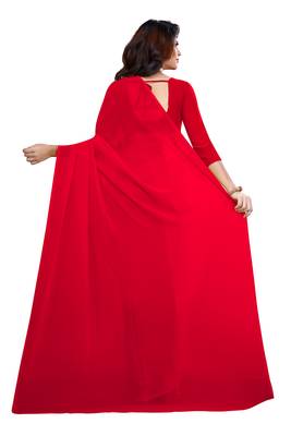 Red plain georgette saree with blouse 3