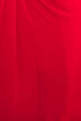 Red plain georgette saree with blouse 5