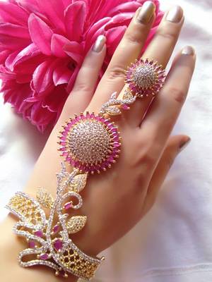 Gold Diamond Bracelets 1