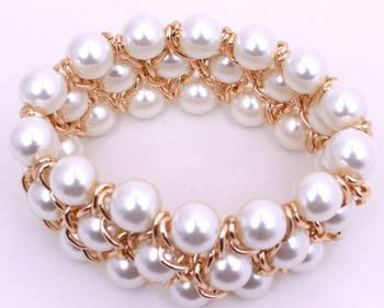 Gold Diamond Bracelets 1