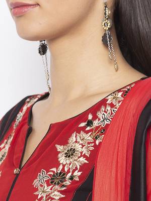 Red Embroidered Georgette Salwar 4