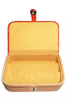 Brown jewellery-box